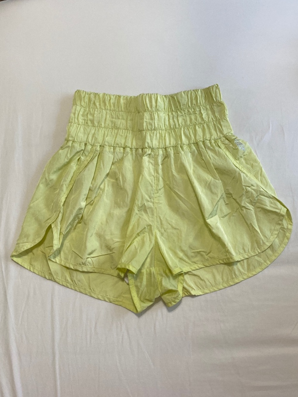 Free People The Way Home Short Size M High Rise Smocked waist